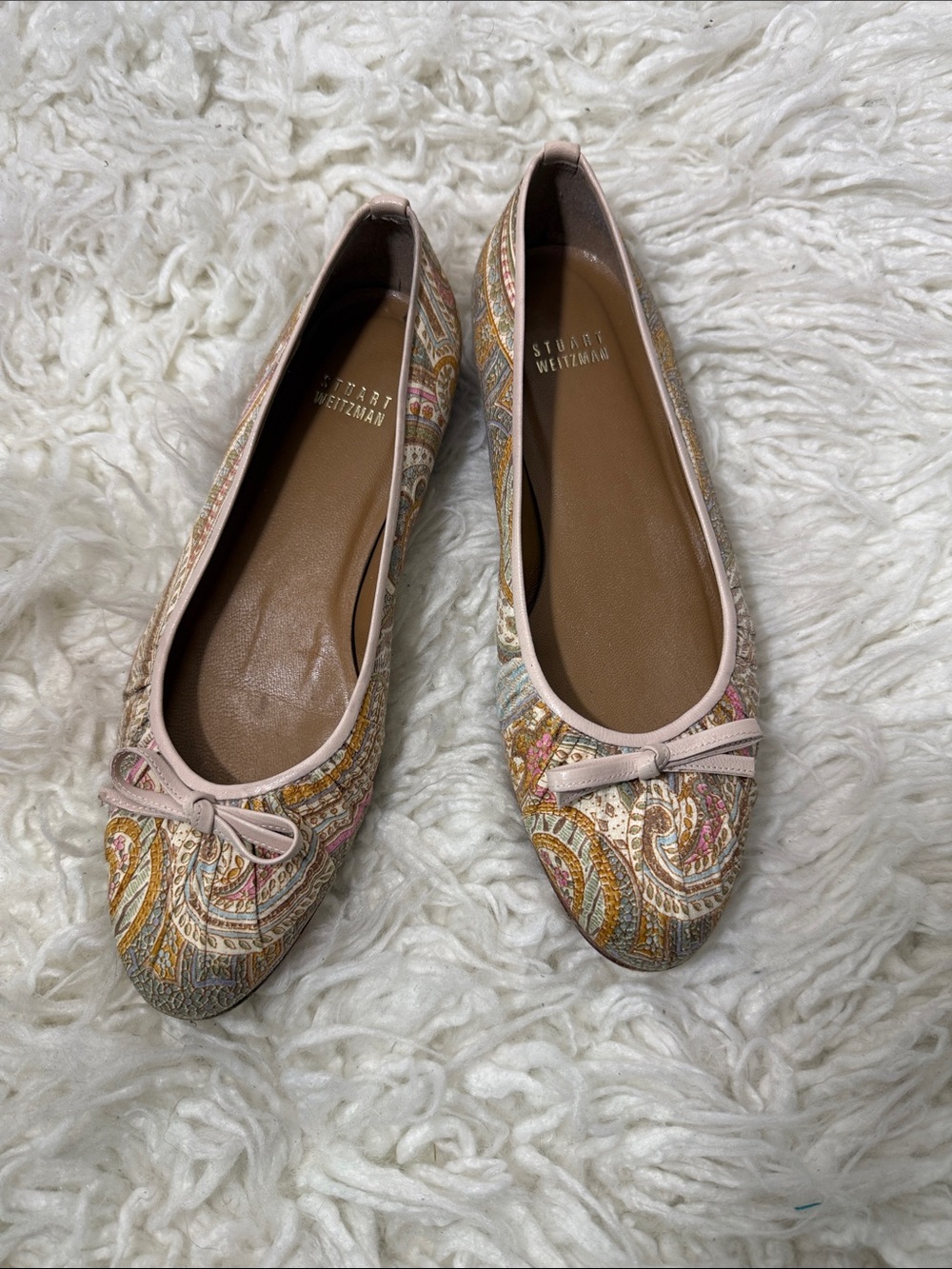 Stuart Weitzman Paisley Ballet Flats in Pink and Gold size 7
